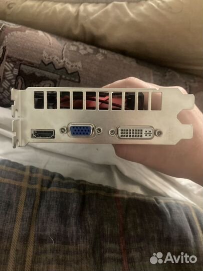 Видеокарта AMD Radeon HD 7670 4GB