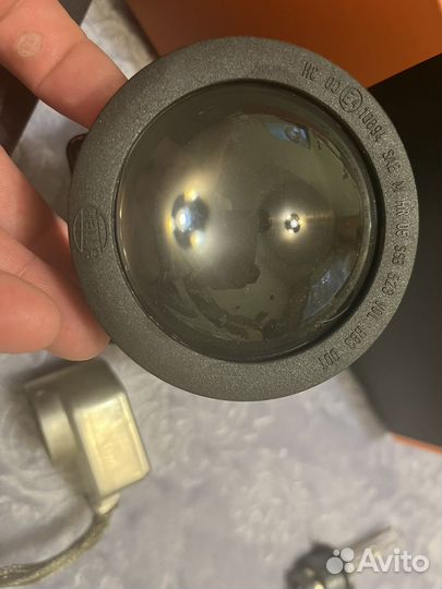 Ксеноновые линзы Hella