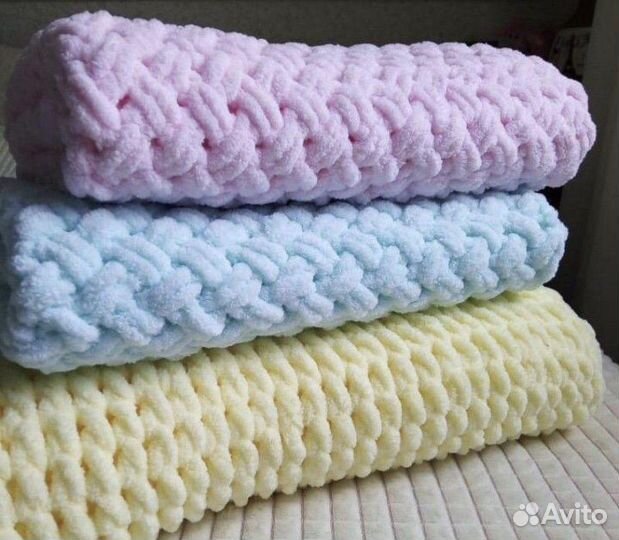 Вязаный плед. Ручная работа