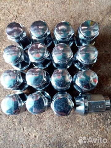 Колесные гайки