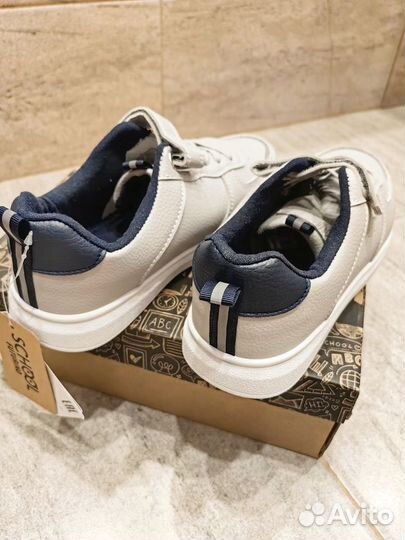 Полуботинки новые для мальчика школьные