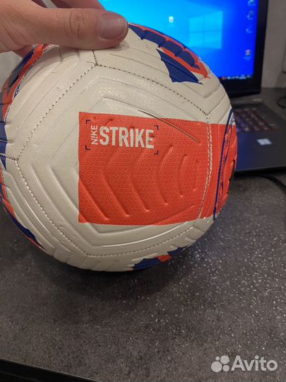 Футбольный мяч профессиональный nike