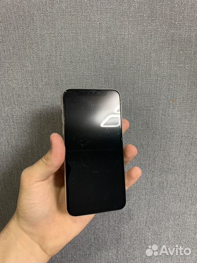 iPhone X, 64 ГБ