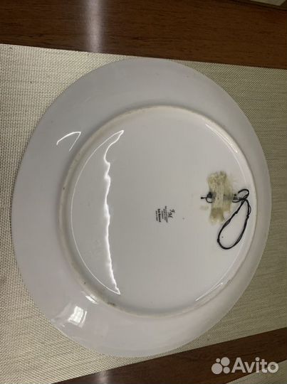 Сувенирные настенные тарелки