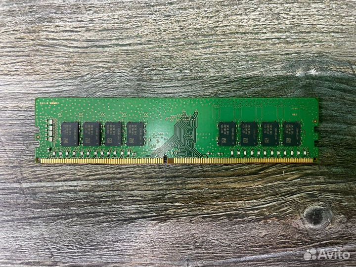 Память Samsung 16 гб DDR4 3200 мгц M378A2K43EB1-CW