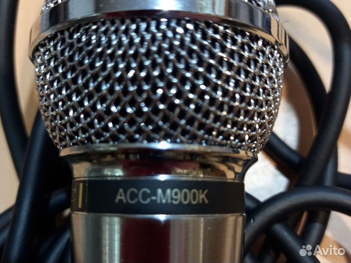 Микрофон LG динамический