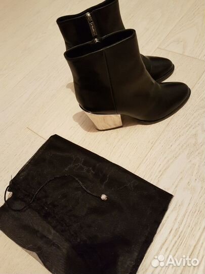 Ботинки pinko-из италии