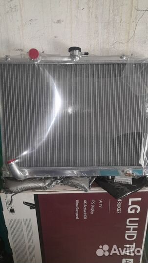 Радиатор mitsubishi pajero sport 6G72 40mm AT AJS