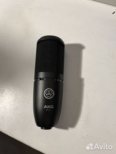 Студийный микрофон akg p120