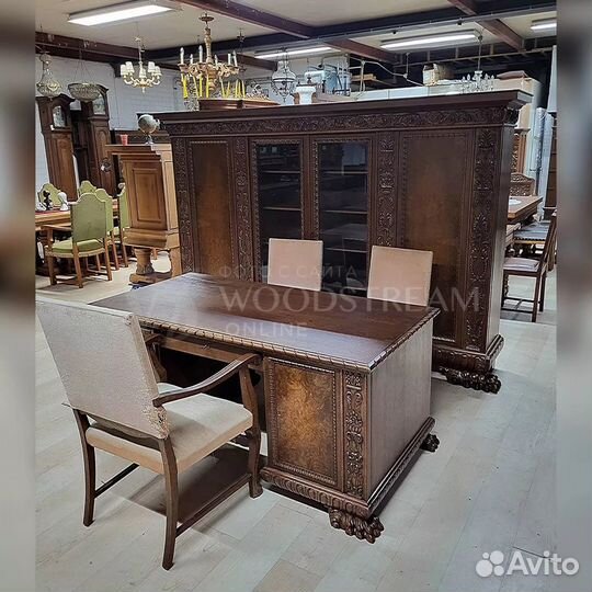 Кабинет. Ренессанс. Массив. Антикварная мебель