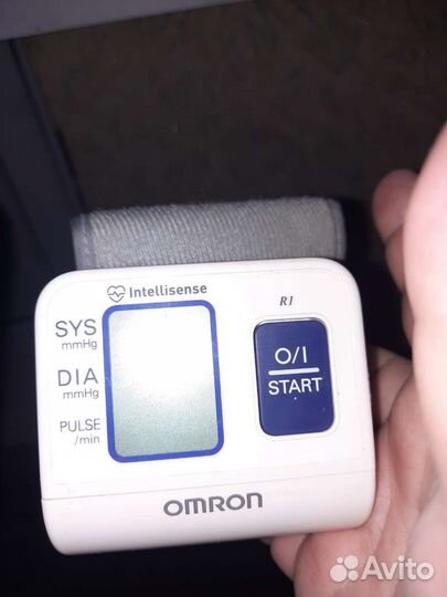 Тонометр автоматический на запястье