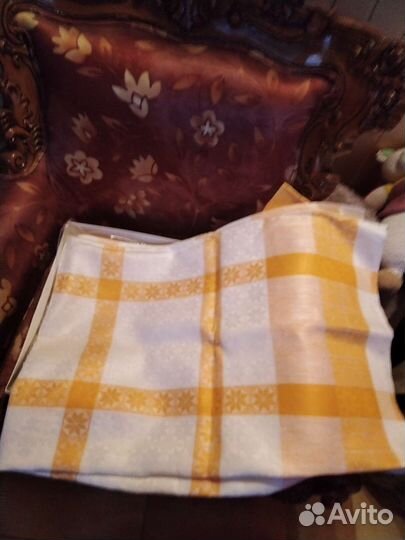 Скатерть и 4 салфетки