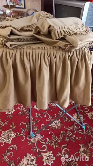 Покрывало и шторы