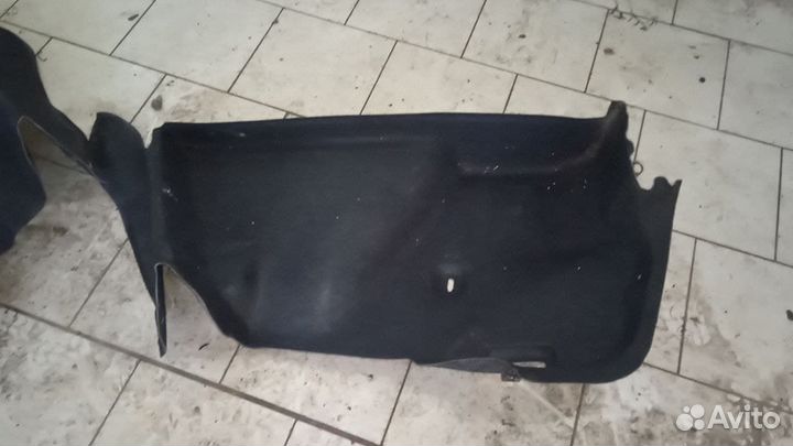 Обшивка боковая багажника renault fluence