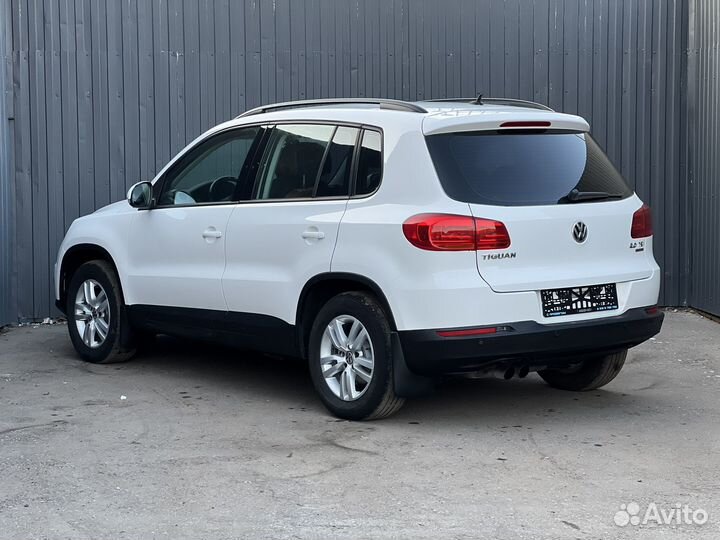 Volkswagen Tiguan 2.0 AT, 2011, 142 000 км