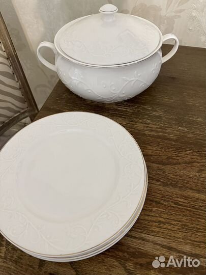 Супница и 3 блюда Lefard