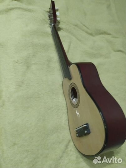 Детская гитара