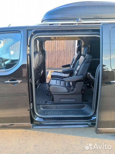 Трансфер, встреча в аэропорту, деловые поездки