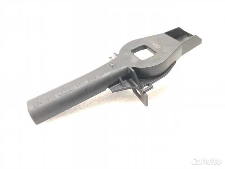 Кронштейн радиатора Audi A4 B8 2007