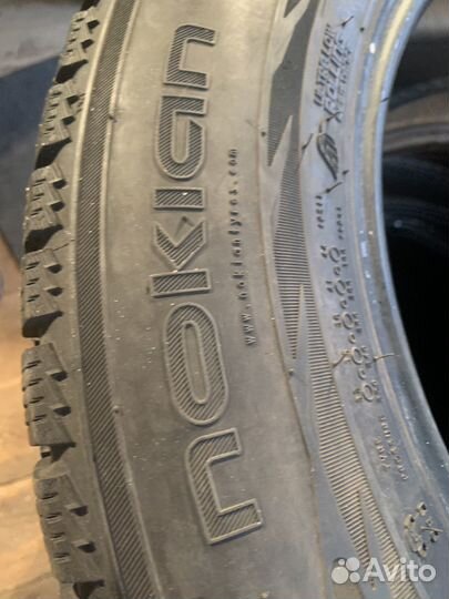 Nokian Tyres Hakkapeliitta R2 SUV 235/60 R18