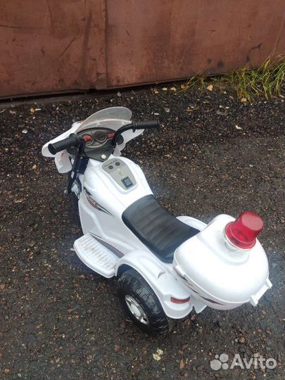 Трехколесный скутер Kreiss