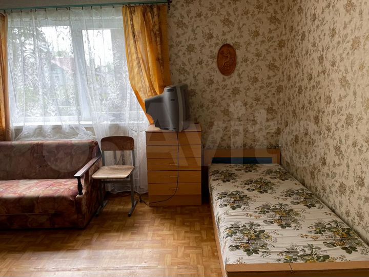 Дом 200 м² на участке 6 сот.