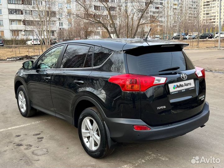 Toyota RAV4 2.2 AT, 2013, 217 000 км