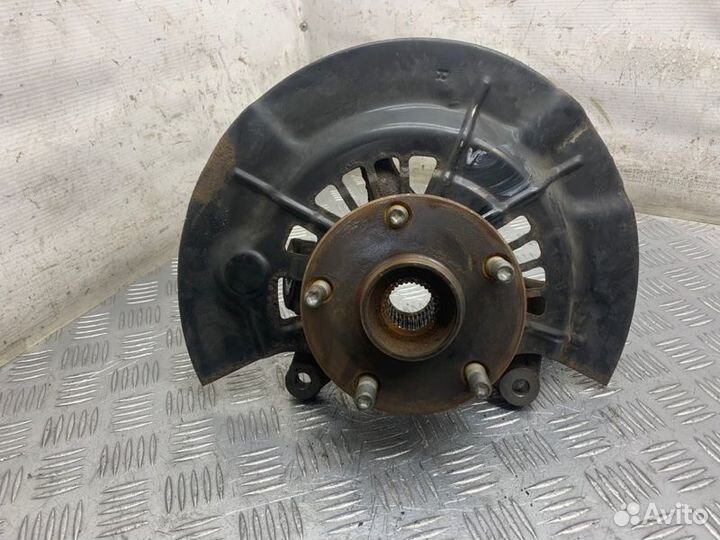 Кулак поворотный передний правый Toyota Camry V30