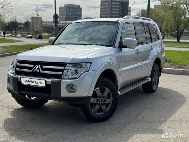 Mitsubishi Pajero 3.2 AT, 2007, 245 000 км