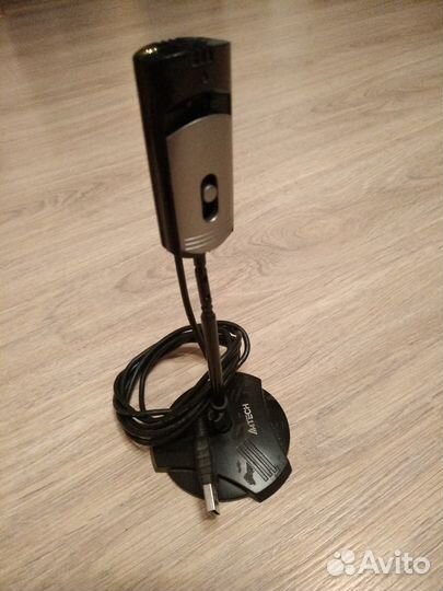 Веб камера Logitech и др