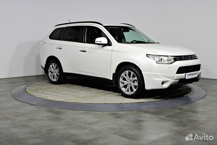 Mitsubishi Outlander 2.4 CVT, 2013, 113 153 км