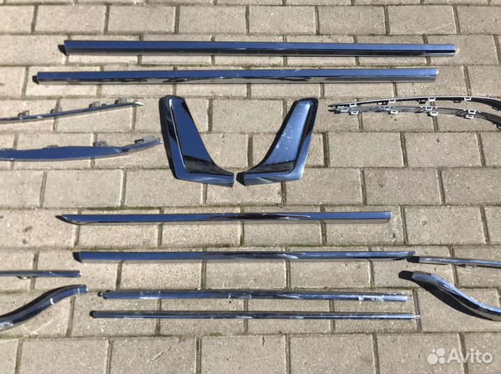 BMW G11 G12 все хром молдинги