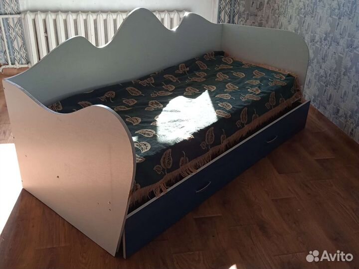 Продам кровать бу