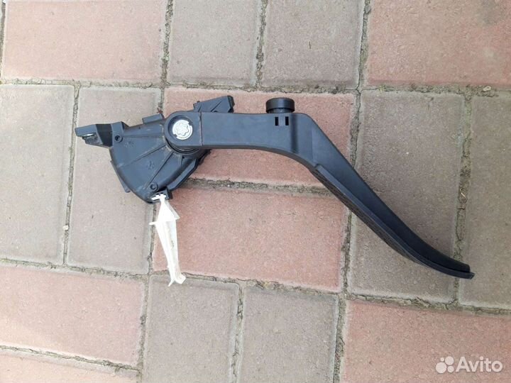 Педаль газа Porsche cayenne 958 3.0tdi