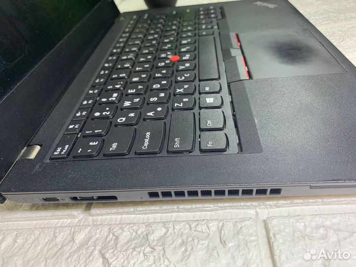 Ноутбук Lenovo ThinkPad/512 гб/i7-865OV