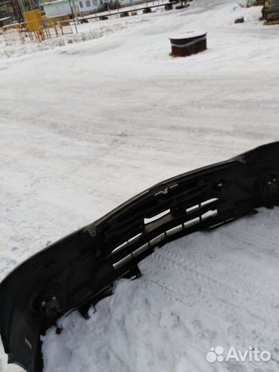 Бампер передний. Тойота эстима 2