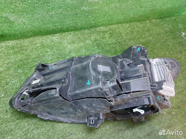 Фара правая Mercedes-Benz CLA-Class