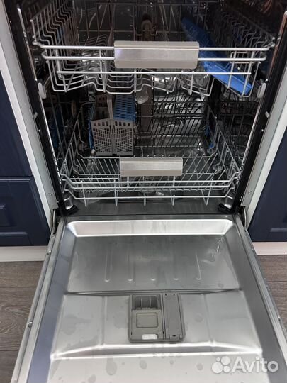 Посудомоечная машина 60 см Midea