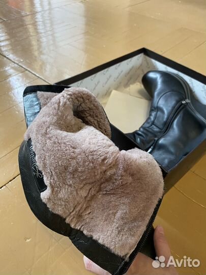 Сапоги женские Libellen кожаные с мехом 38 размер