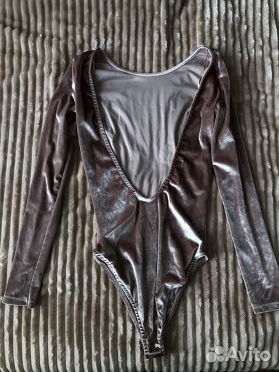 Боди pull bear с открытой спиной