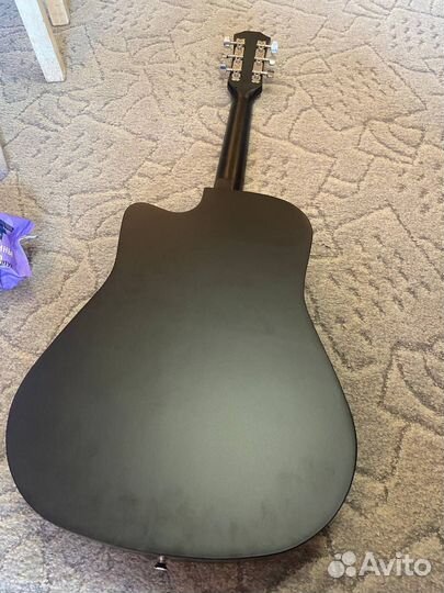 Гитара акустическая 6 струн