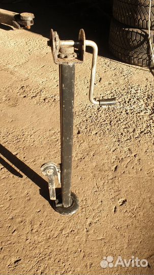 Домкрат нива 21214