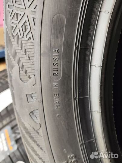 Gislaved Soft Frost 200 205/60 R16