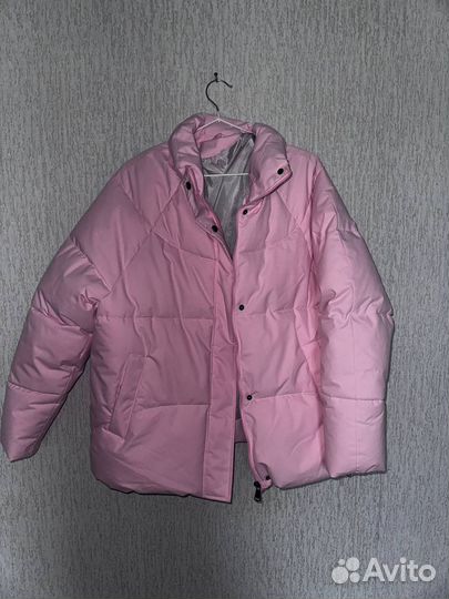 Куртка с отстегивающимся капюшоном