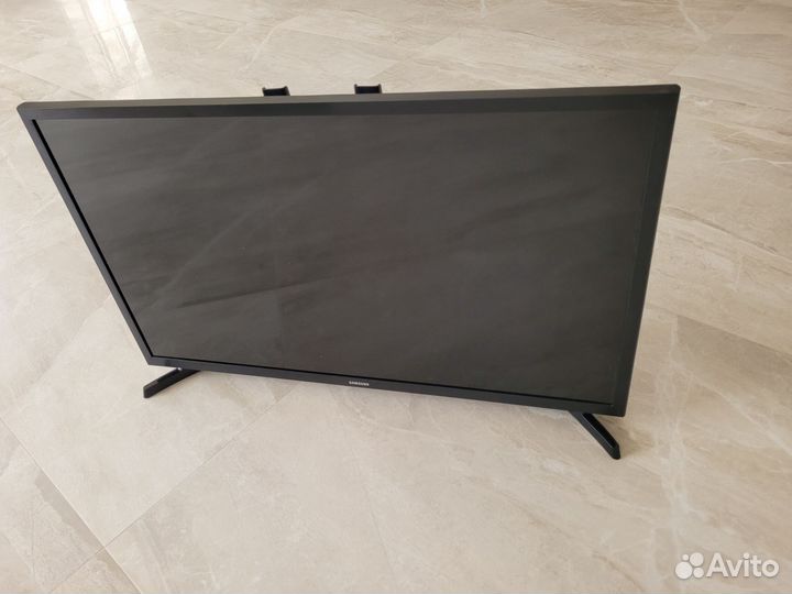 Телевизор samsung