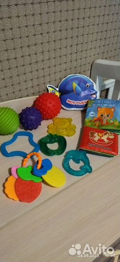 Детские развивающие игрушки для самых маленьких