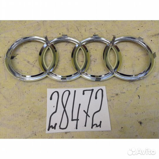 Audi A6 C7 эмблема решетки радиатора