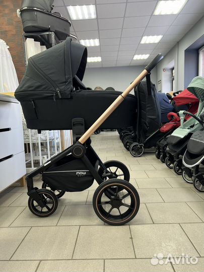 Коляска детская Mowbaby Zoom (Gold Black)