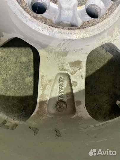 Продам диски R17 5x114.3 (оригенал)