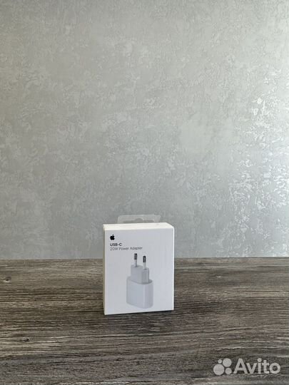 Адаптер питания Apple 20w Новое. Оригинал